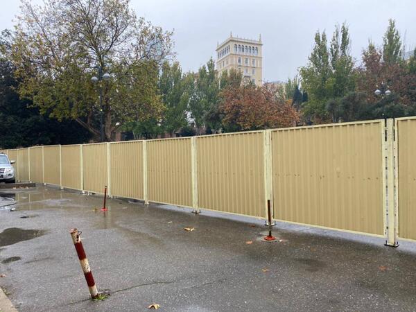 Bakının &quot;məşhur&quot; parkinqi bağlandı - Metroya görə - FOTO