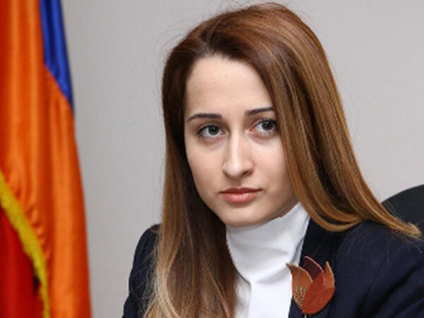 Paşinyan yeni müşavir təyin edib