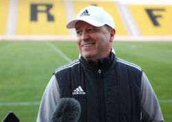 Yuri Vernidub "Neftçi"də nə qədər maaş alacaq? - FOTO