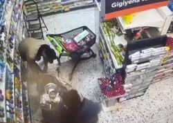 Bakıda ailədən qeyri-adi oğurluq - Aldıqları ətləri uşaq arabasına yığıb apardılar - <span class="color_red">VİDEO</span>