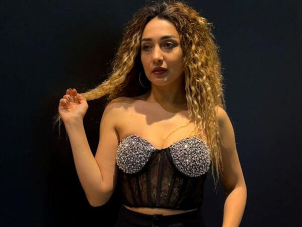 &quot;Gözlərimi içəridən kəsib əməliyyat etdilər&quot;