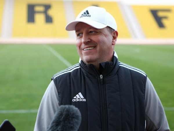 Yuri Vernidub &quot;Neftçi&quot;də nə qədər maaş alacaq? - FOTO