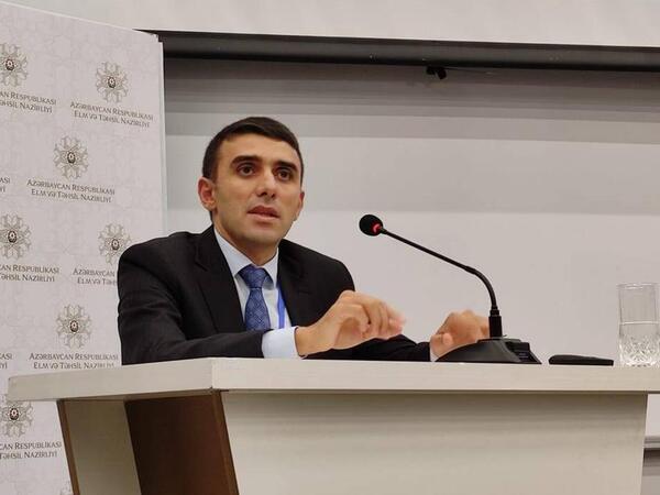 Azərbaycan təhsilində yeni metodik sistem qurulur - Elnur Əliyev