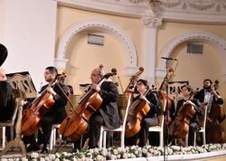 Dövlət Simfonik Orkestrinin təqdim etdiyi konsert proqramı dinləyicilərə böyük zövq bəxş etdi - FOTO