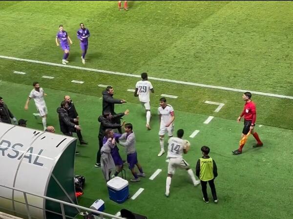 &quot;Sumqayıt&quot; - &quot;İmişli&quot; oyununda ara qarışdı - <span class="color_red">VİDEO</span>