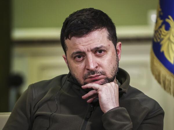 Zelenskiyə bir neçə günlük möhlət verildi
