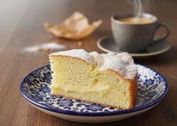 Almalı pudinq keksi