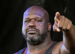 &quot;Qızlarım 24 yaşınadək oğlanlarla görüşə bilməz&quot;