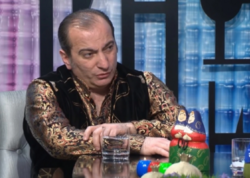 &quot;23 ildir sənsizəm&quot; - <span class="color_red">FOTO</span>