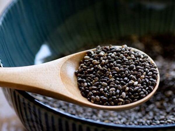 Arıqladan, tox saxlayan, enerji verən super qida – Çia toxumu