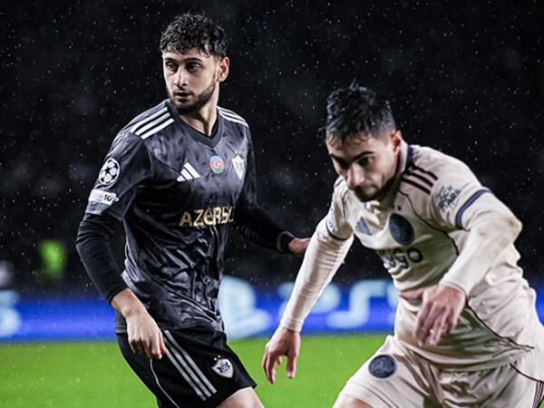 "Napoli" də "Qarabağ"la oyuna görə cərimələndi