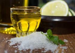 Zeytun yağına niyə duz əlavə olunur? - aromanı tamamilə dəyişdirən sirr
