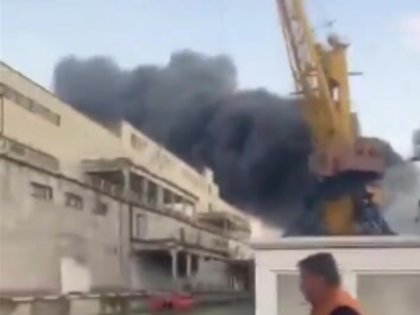 Rusiya Ukraynada Türk gəmisini vurdu - <span class="color_red">VİDEO</span>