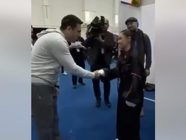 Erməni spiker iştirakçımıza uğurlar arzuladı - <span class="color_red">VİDEO</span>