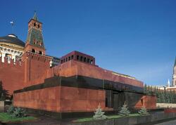 Leninin cəsədi mavzoleydən KÖÇÜRÜLÜR - <span class="color_red">Səbəb</span>