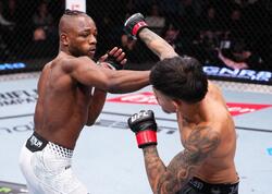 Bu ilin son UFC turnirinin əsas döyüşünün qalibi BİLİNDİ