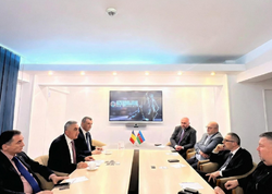 Vəkillər Kollegiyasının rəhbərliyi Rumıniya Vəkillər Kollegiyasının İllik Konfransında iştirak edib - FOTO