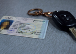 Şəxsiyyət və sürücülük vəsiqələri onlayn veriləcək - YENİLİK