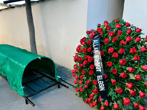 Həmin adət bizə ermənilərdən keçib - Yas və toy mübahisəsi böyüyür - AÇIQLAMA