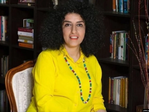 Nərgiz Məhəmmədi casusluqda günahlandırıldı