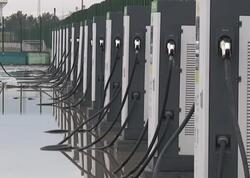 Bakıda elektrikdoldurma məntəqəsi su altında qaldı - <span class="color_red">VİDEO</span>