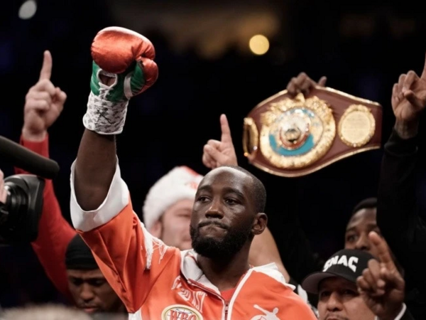 Məğlubedilməz dünya çempionu karyerasını bitirdi