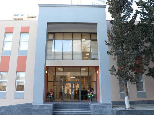 AzMİU-da Əcnəbi vətəndaşların hazırlığı fakültəsinin yeni binası istifadəyə verilib - <span class="color_red">FOTO</span>