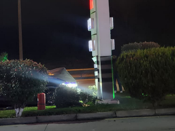 Bakıda ağır qəza - avtomobil 100 metr kənara düşdü - <span class="color_red">FOTO</span>