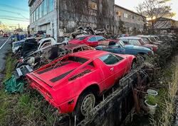 Tərk edilmiş lüks avtomobil salonu TAPILDI: nadir modellər heyrət doğurdu - <span class="color_red">FOTOlar</span>