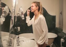 Hotel güzgülərindən sizə baxırlar? - Belə yoxlamaq olar - VİDEO