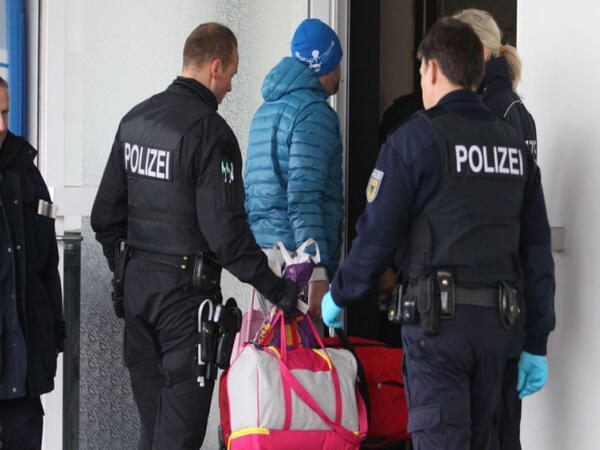 Azərbaycanın 34 vətəndaşı Almaniyadan geri qaytarıldı