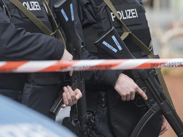 6 il axtarışda olan Azərbaycan vətəndaşı Almaniyada saxlanıldı - <span class="color_red">FOTO</span>