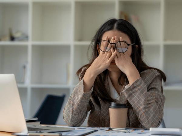 Gərgin iş rejimi psixoloji sağlamlığa necə təsir edir? – Mütəxəssis açıqlaması