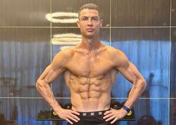 Ronaldo əzələlərini nümayiş etdirdi - <span class="color_red">FOTO</span>