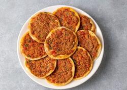 Fındıq lahmacun resepti: Kiçik ölçüdə böyük ləzzət