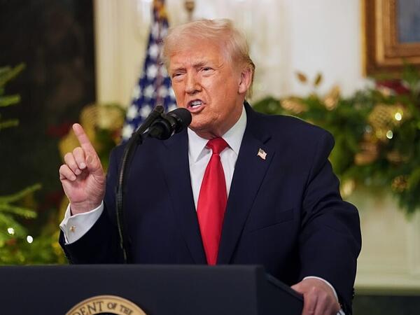 Tramp övladlarına qoyduğu qadağalardan danışdı