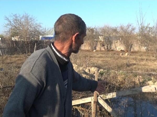 "Anası həyətə baxanda gördü ki, suyun üzündədir...” -  Quyuya düşərək ölən azyaşlının babası - <span class="color_red">FOTO</span>