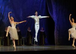 "Qu gölü" baleti "Mariinskiy" teatrının aparıcı solistləri tərəfindən ifa olundu - FOTO