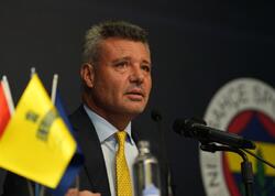 “Fənərbağça” prezidenti ifadə vermək üçün məhkəməyə gəldi - Belə qarşılandı - <span class="color_red">VİDEO</span>