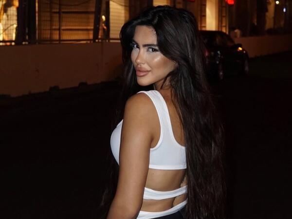 Azərbaycanlı bloqer əməliyyatdan sonra komaya düşdü - <span class="color_red"> İDDİA - FOTO</span>