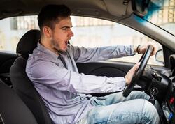 Yolda aqressiv sürücülə qarşı necə davranmaq lazımdır? - Ekspert tövsiyələri