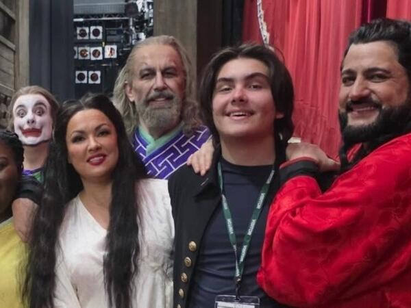 Xalq artisti keçmiş xanımının oğlu ilə - <span class="color_red">FOTO</span>