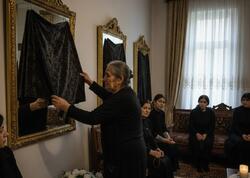 Ölü çıxan evdə niyə güzgülərin üstünü örtürlər?