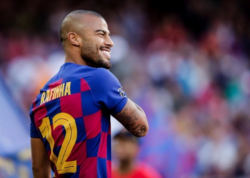 “Barselona”nın sabiq futbolçusu kariyerasını bitirdi - <span class="color_red">FOTO</span>