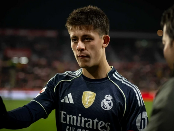 Ardanın maaşı müzakirələrə səbəb oldu - <span class="color_red">FOTO</span>