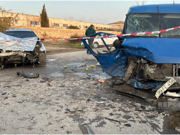 Sumqayıtda minik və yük maşınları toqquşub, xəsarət alanlar var