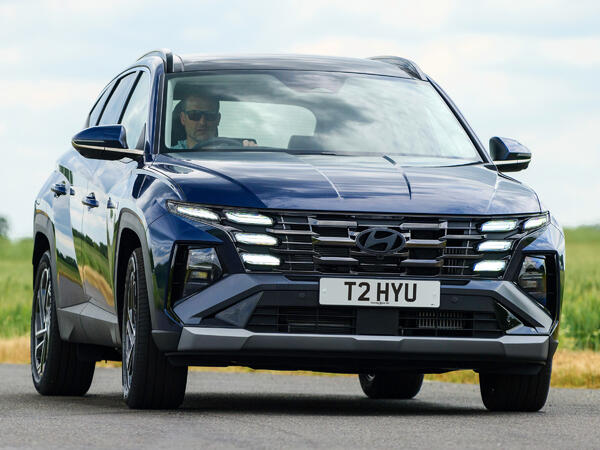 "Hyundai" 50 mindən çox avtomobili geri çağıracaq