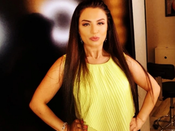 Boşandığı həyat yoldaşı ilə bağlı etiraf etdi: "Onu sevirəm"