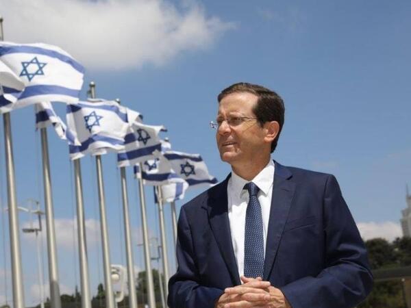 İsxak Hersoq Prezident İlham Əliyevə zəng edib