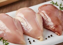 Belə toyuqları almayın - Rəngindən bilinir